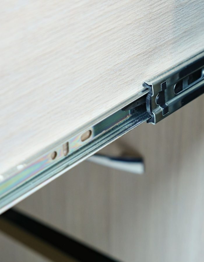 bewro-telescopic-drawer-slide-closeup
